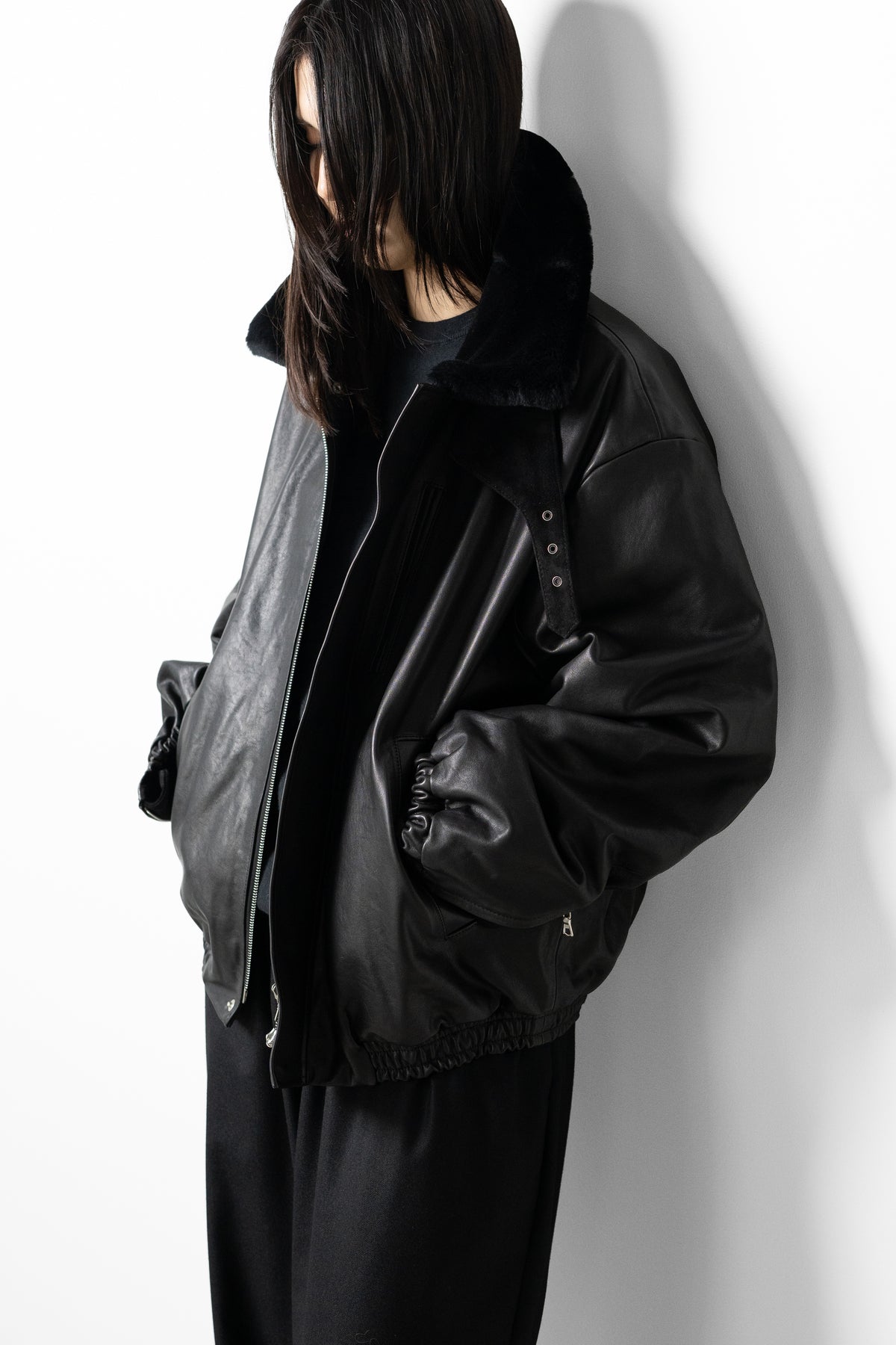 ssstein/ MOUTON COLLAR CALF ZIP JACKET "BLACK"