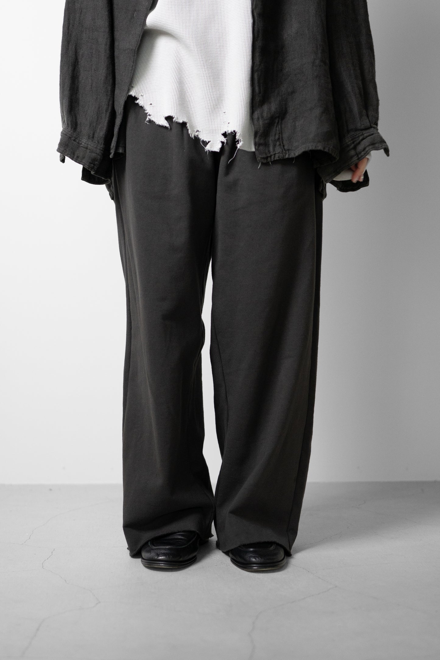 ANCELLM / SWEAT SLACKS "CHARCOAL"