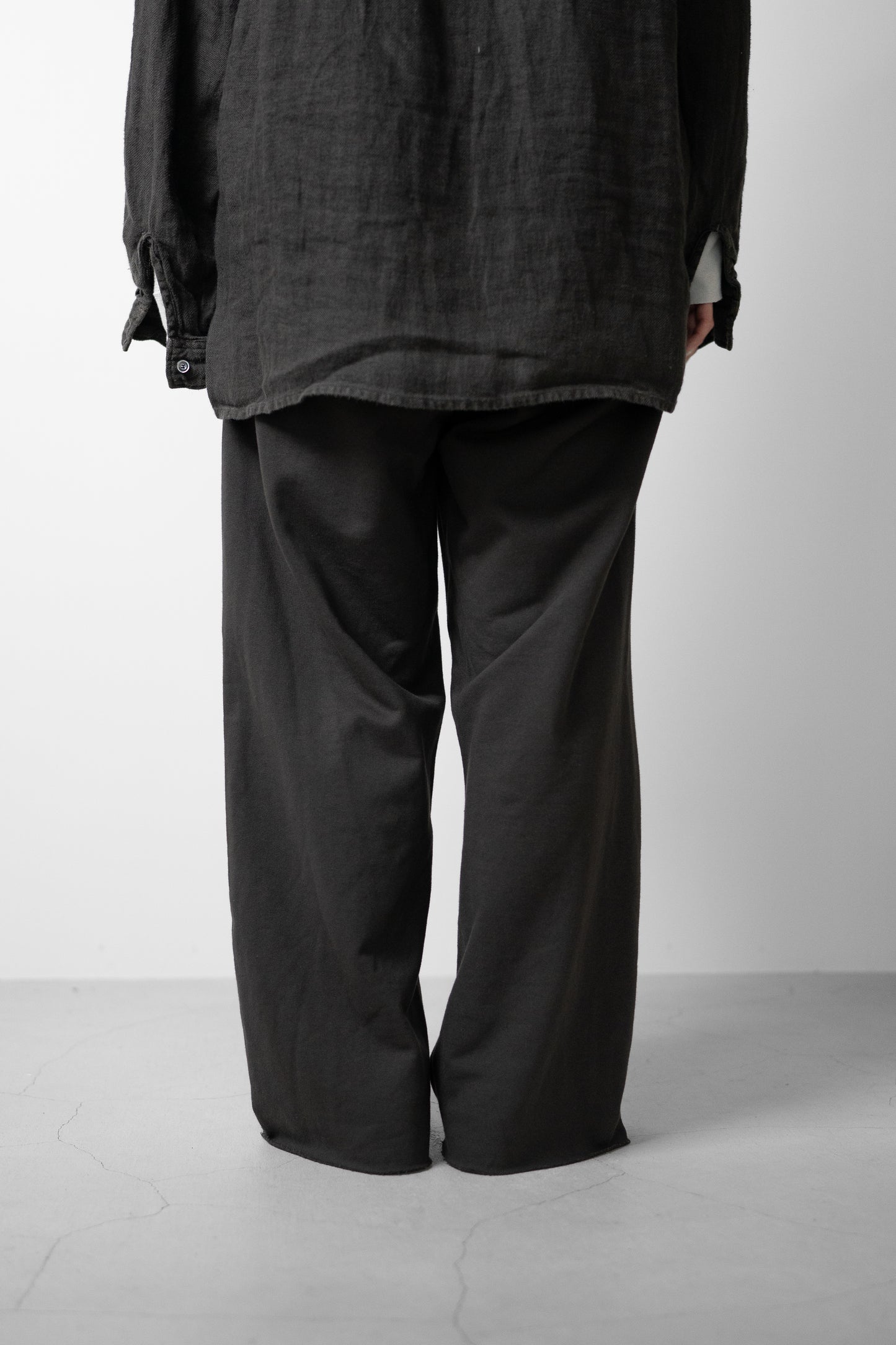 ANCELLM / SWEAT SLACKS "CHARCOAL"