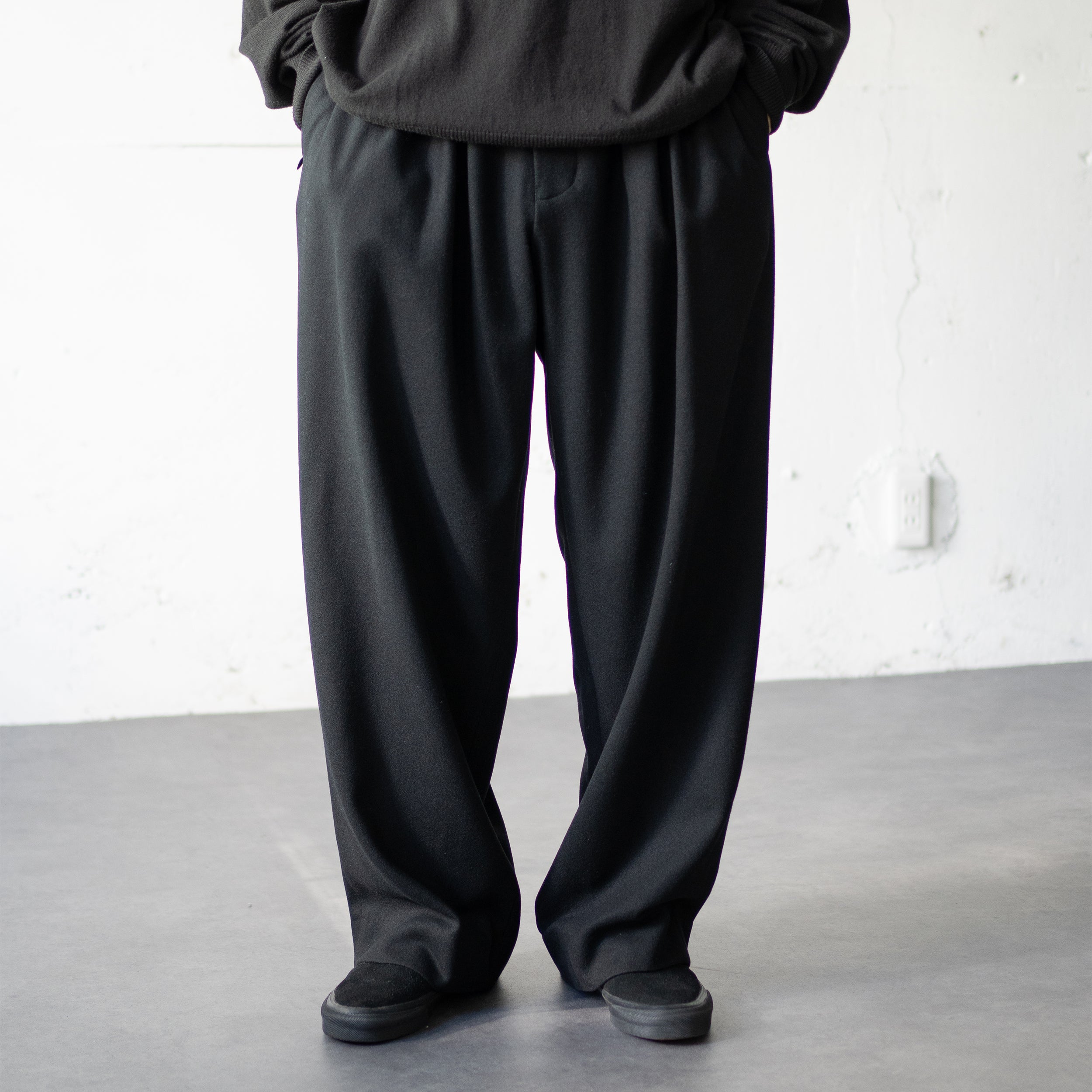 Afiit(アフィット) / 3TUCK EASY WIDE SLACKS 