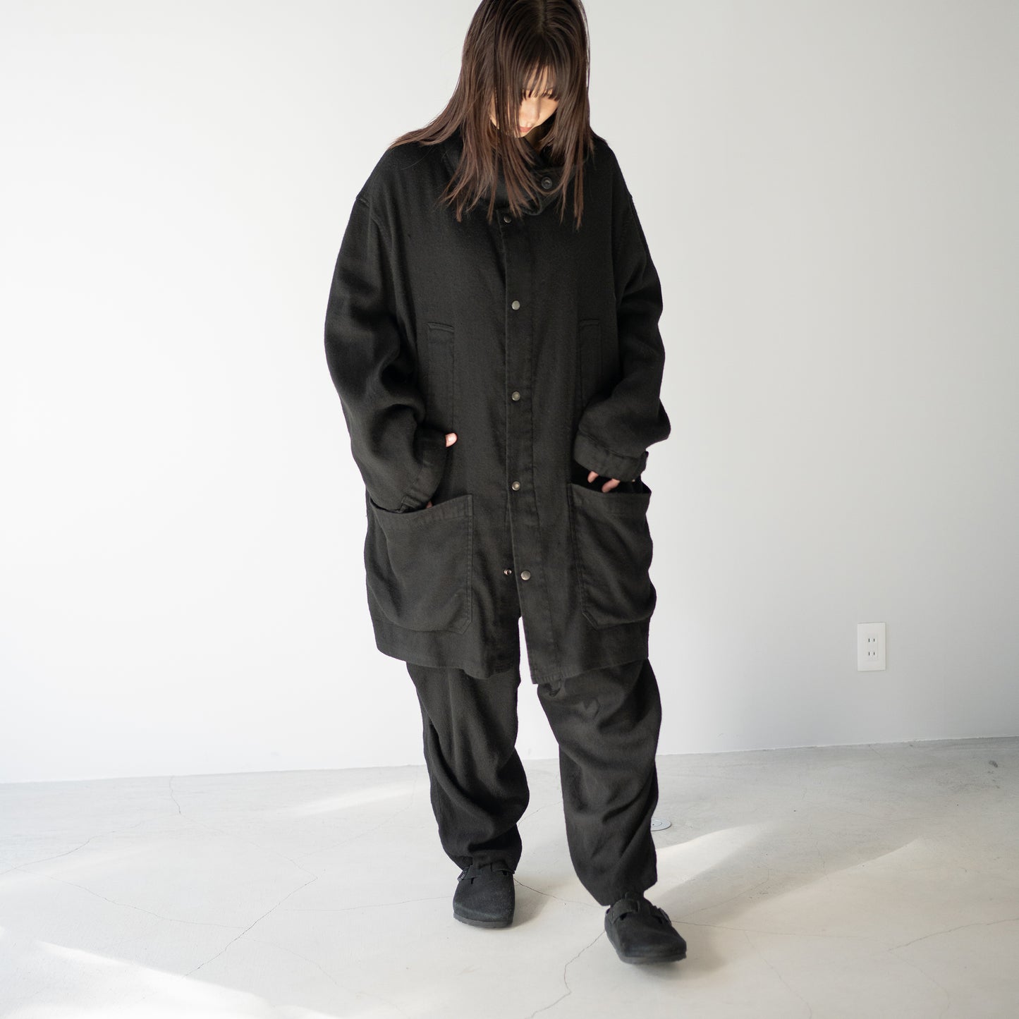barbell object / flower fl coat "black"