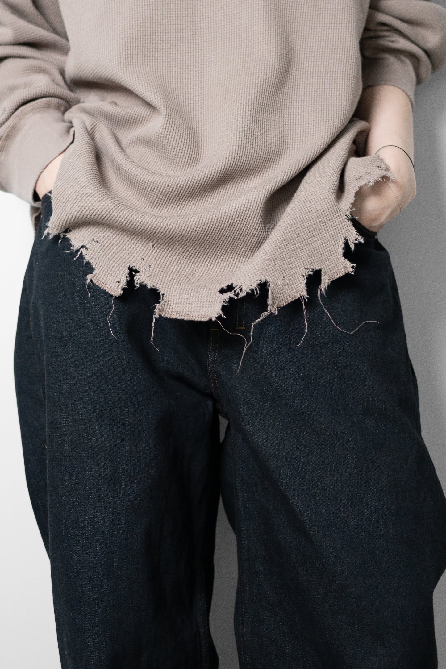ANCELLM / DAMAGE WAFFLE CREW LS "P.BEIGE"