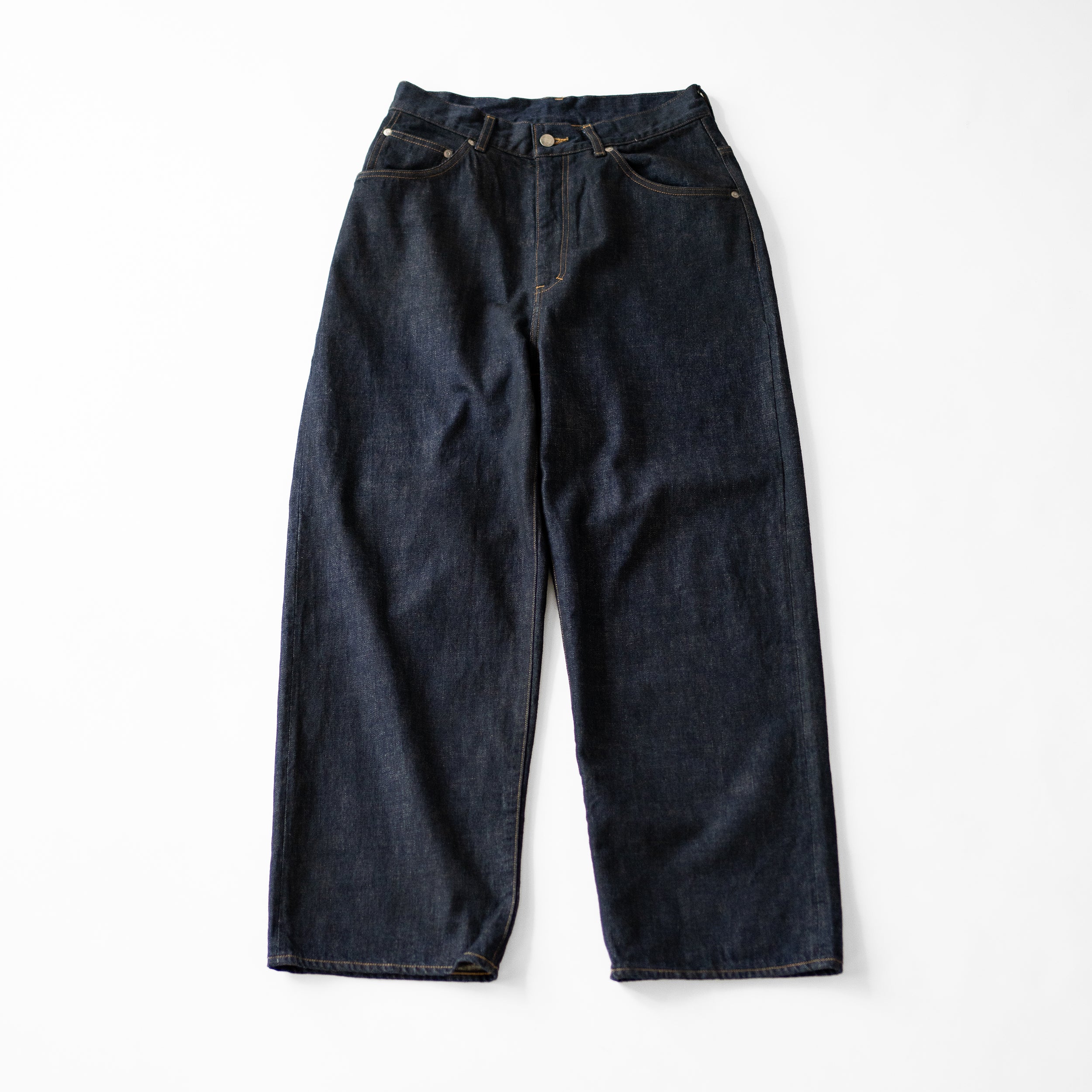 ancellm attic別注ロンT 茄子紺 Attic | . @ancellm_official exlusive. TAPERED 5P DENIM PANTS