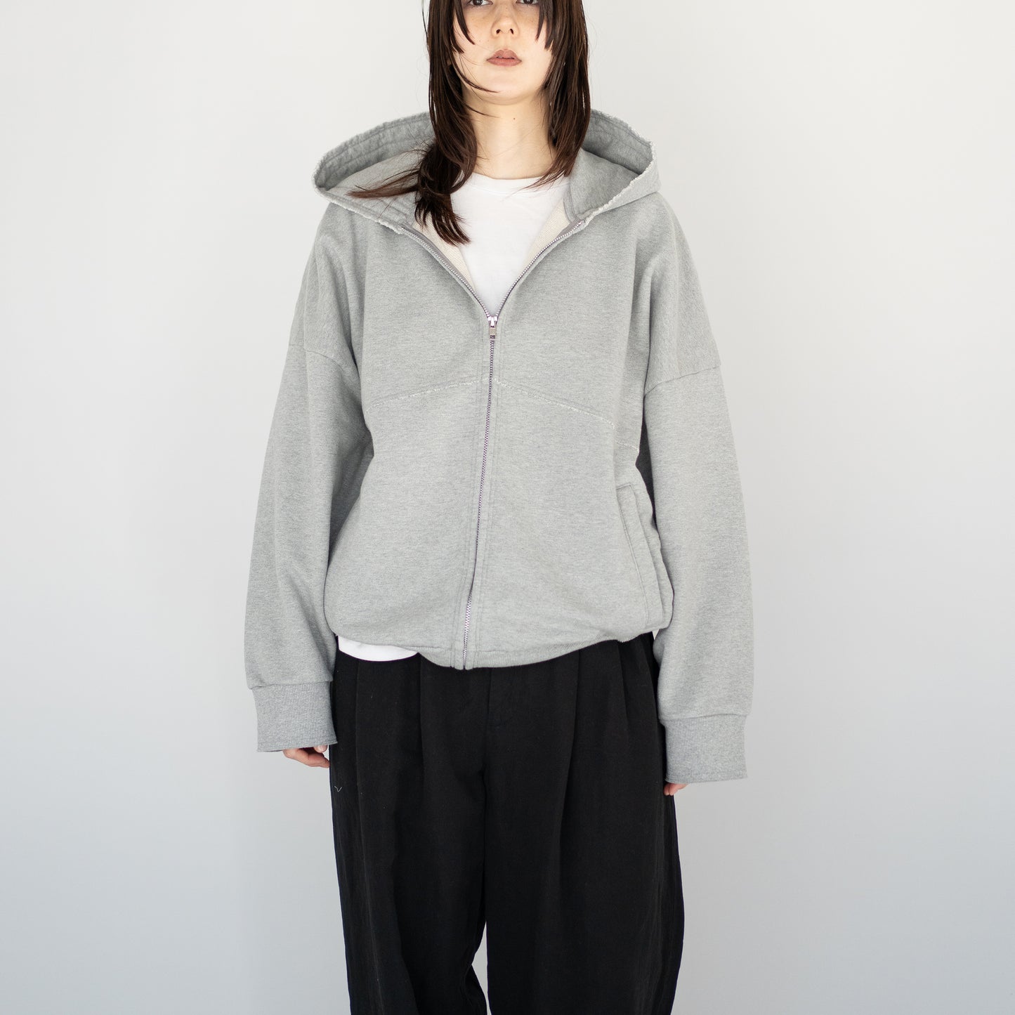 Antwort / CUT OFF ZIP HOODIE "GREY"