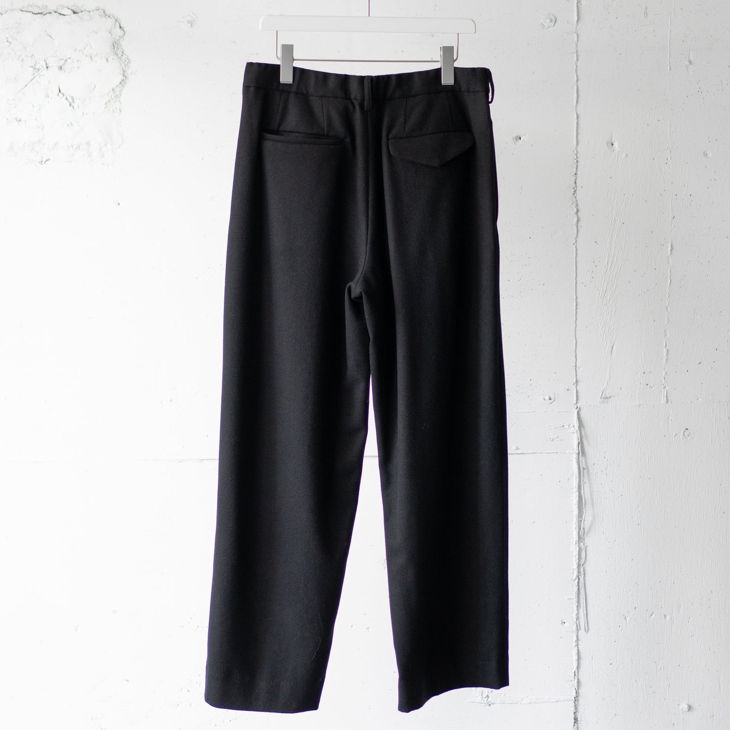 Afiit / 3TUCK EASY WIDE SLACKS "BLACK"