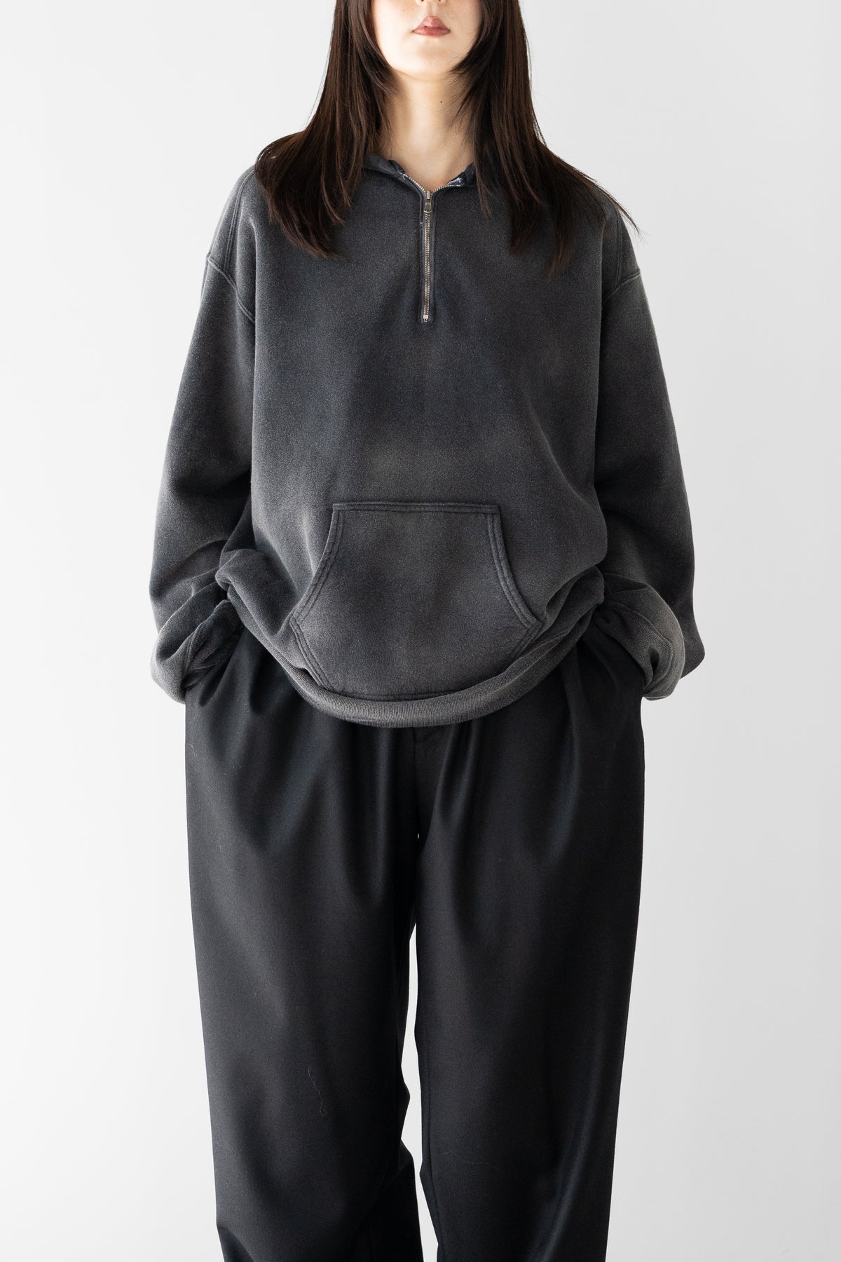 ANCELLM / FLEECE-LINED SWEAT HOODIE "BLACK"