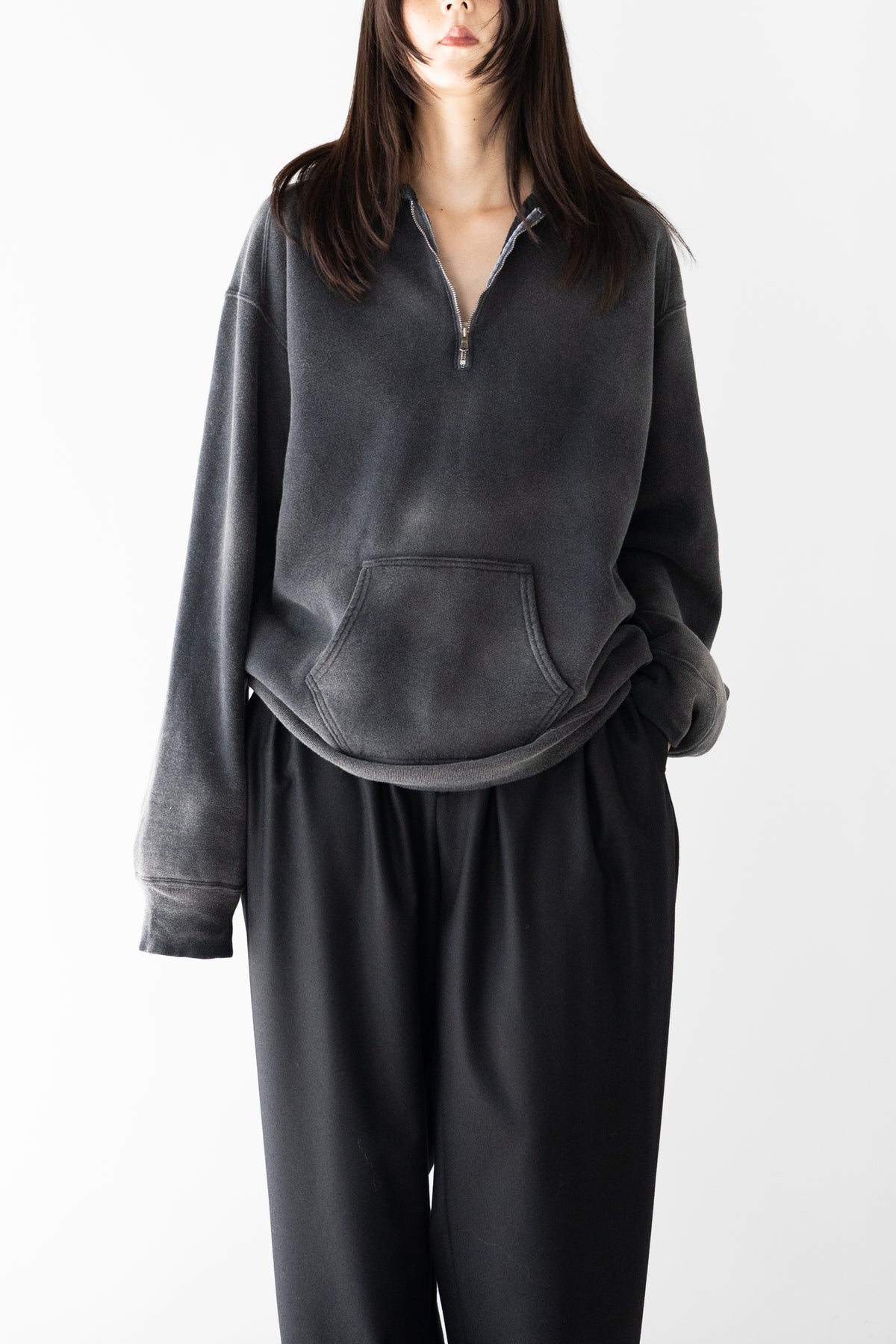 ANCELLM / FLEECE-LINED SWEAT HOODIE "BLACK"