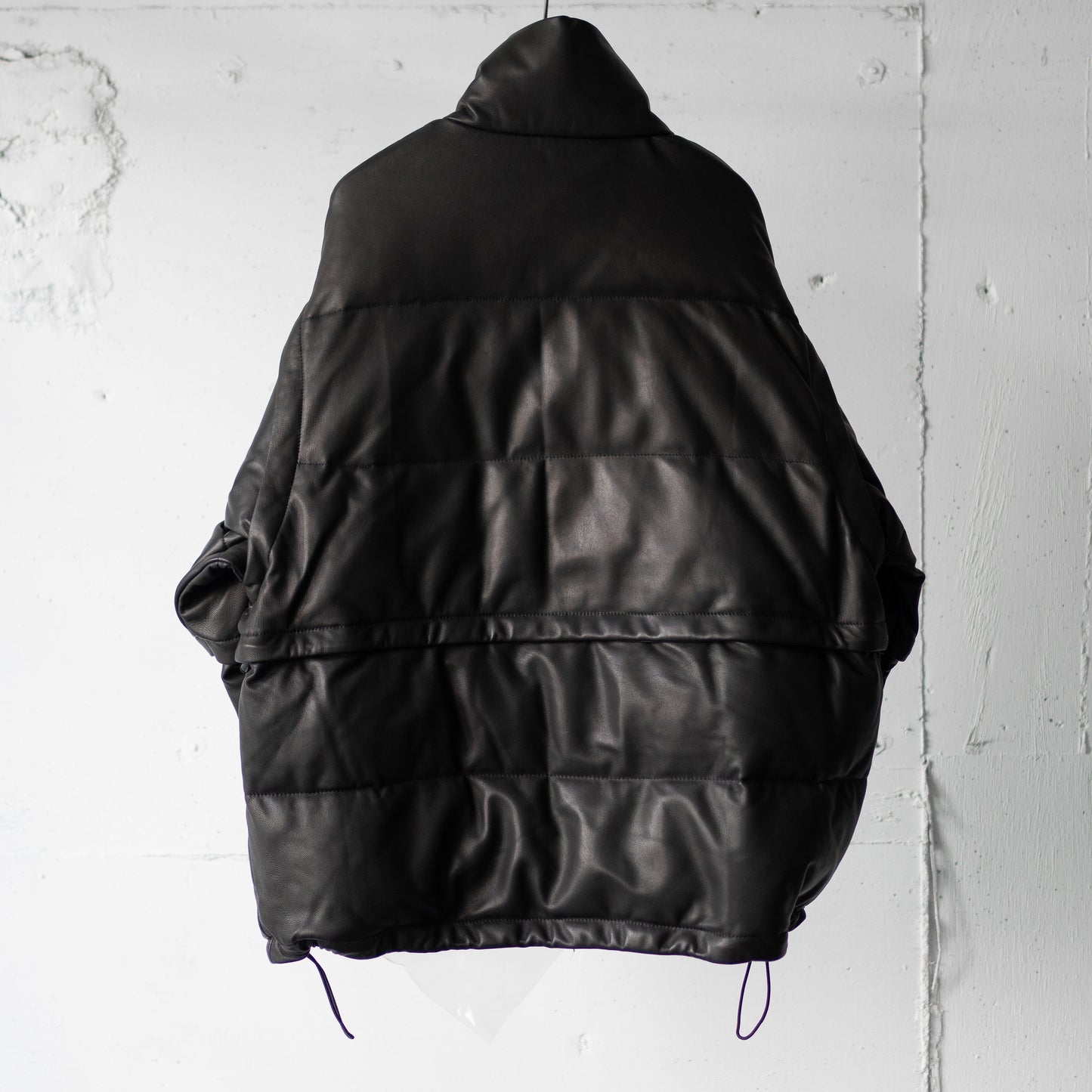 YOKE/ LEATHER MULTI DETACHABLE RV DOWN JACKET "BLACK"