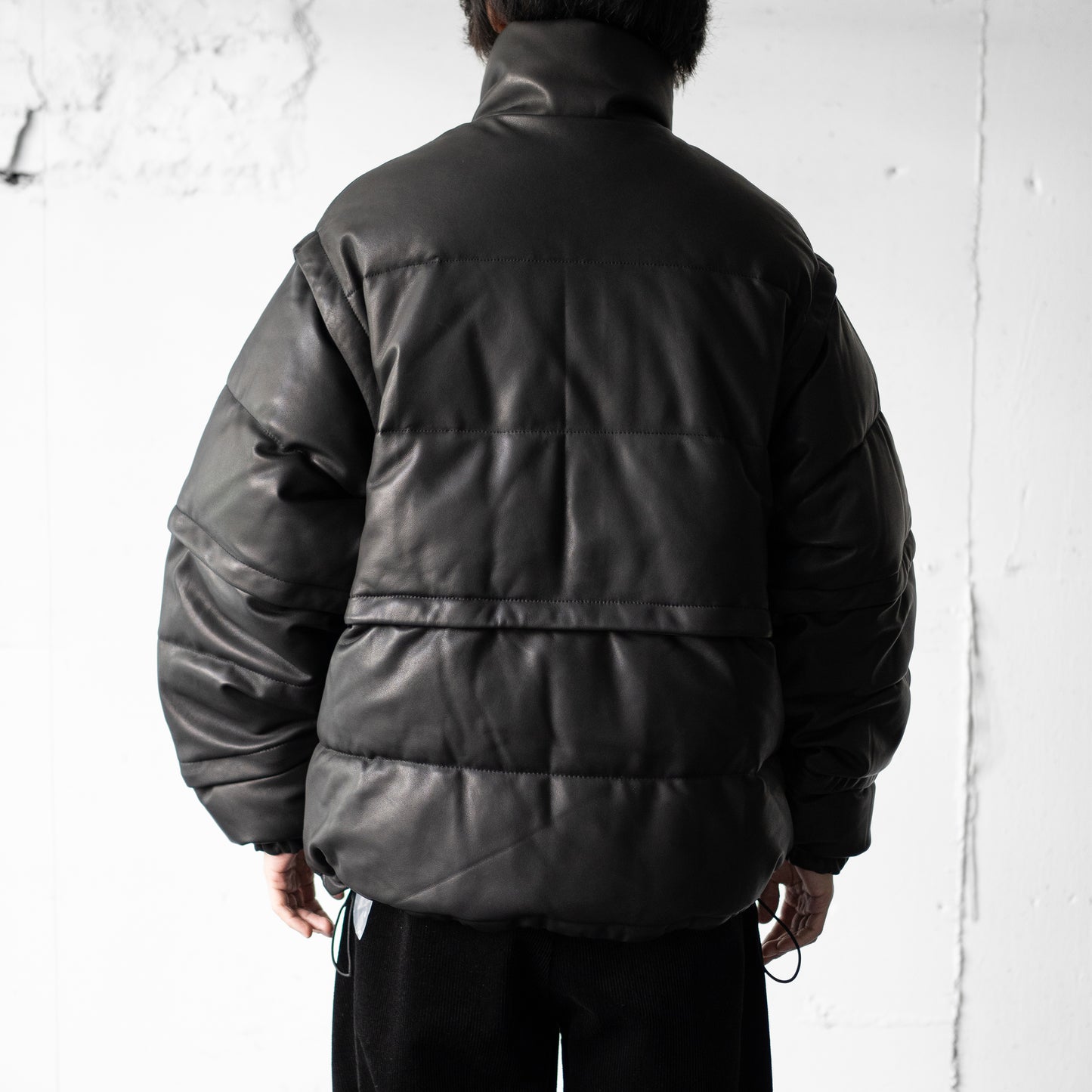 YOKE/ LEATHER MULTI DETACHABLE RV DOWN JACKET "BLACK"