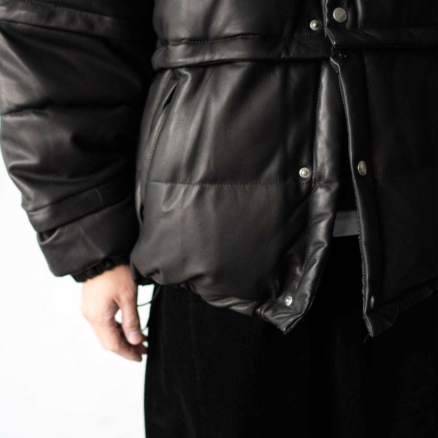 YOKE/ LEATHER MULTI DETACHABLE RV DOWN JACKET "BLACK"