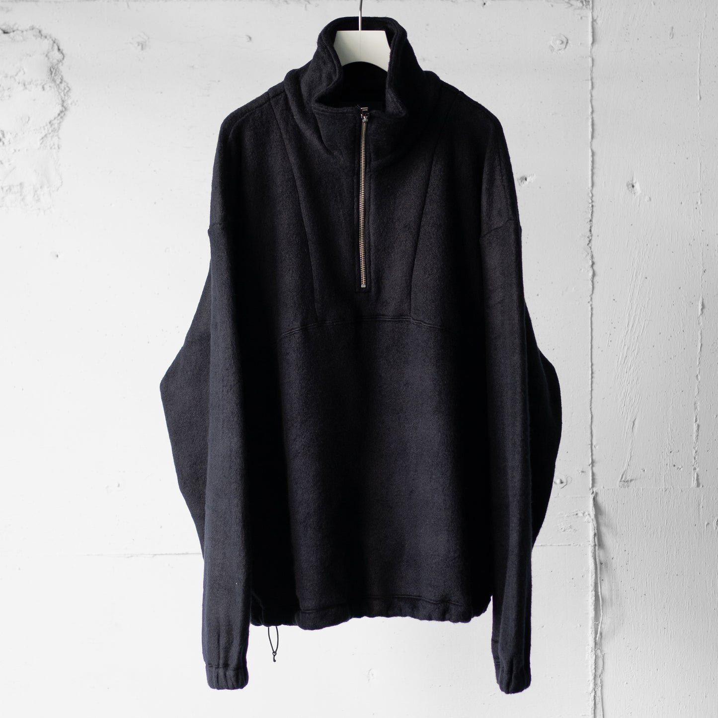 YOKE/ SILK FREECE HALF ZIP PULLOVER "BLACK"