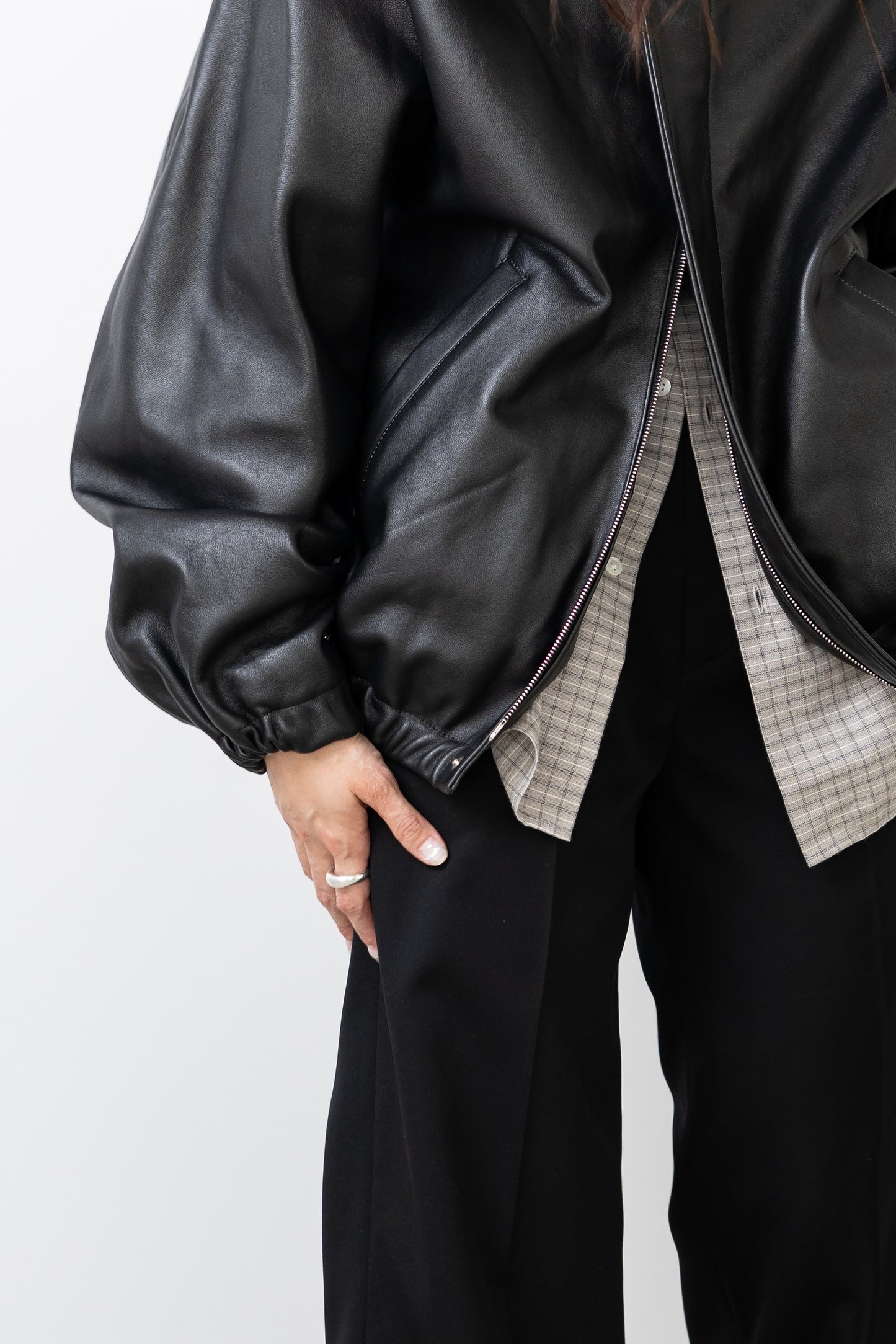 ssstein/ SHEEP LEATHER ZIP SHORT JACKET "BLACK"