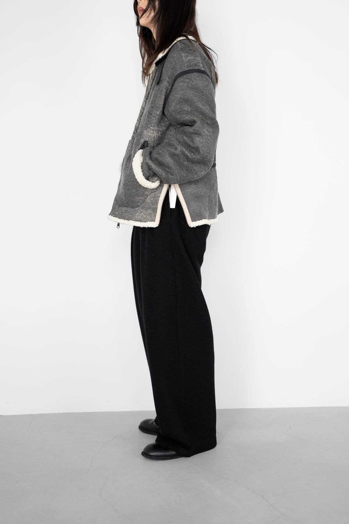 ANTHEM A/ CRACK WOOL BOA BOMBER JACKET "Carbon"