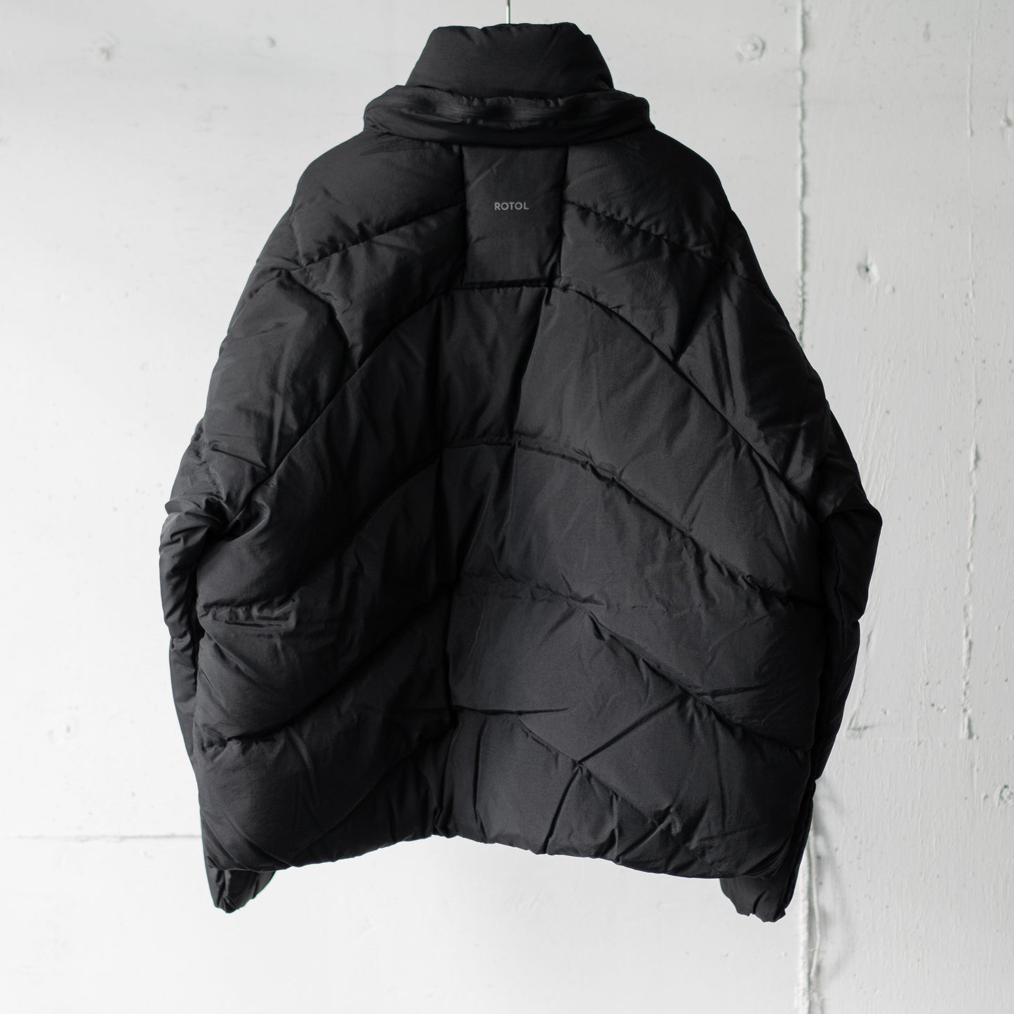 ROTOL/ CURVY DOWN JACKET "BLACK"